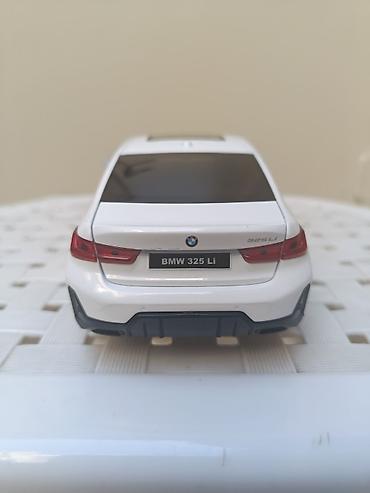 baliq tutanlar: BMW 325 Li metal model avtomobil (miqyas təxmini 1:24) - Korpus — 2
