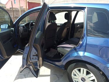 fuji fotoaparat: Ford Fusion: 1.4 l. | 2007 il | 185611 km. | Hetçbek