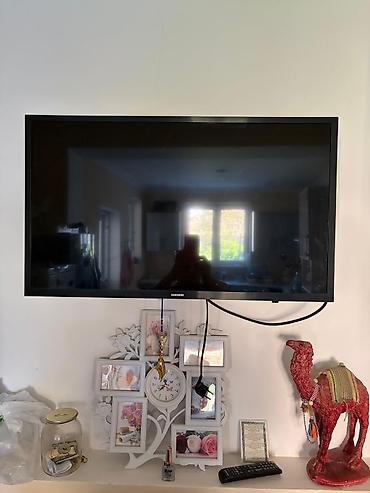 televizor 127: İşlənmiş Televizor Samsung LCD 80" FHD (1920x1080), Ünvandan götürmə — 1