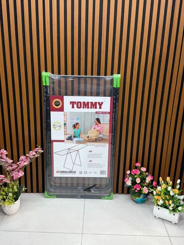 Quruducular: HamiFelez markalı, paltar asmaq üçün nəzərdə tutulmuş, yüksək — 8