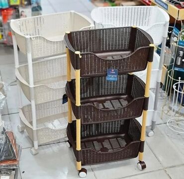 Digər qab-qacaq və mətbəx ləvazimatları: Meyvə-tərəvəz yiğmaq uçun polkalar 3 mertebe tekerli ve 4 mertebe — 5