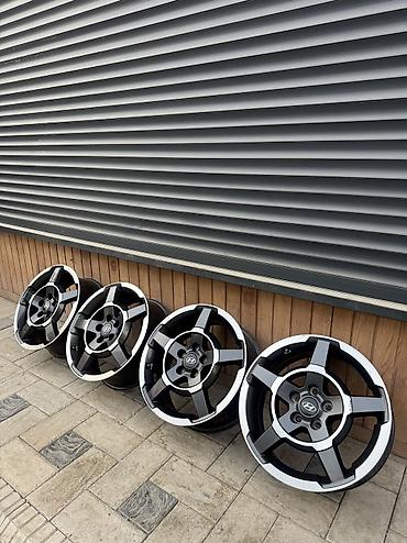 Литые Диски R 18 Hyundai, Комплект, отверстий - 5, Б/у