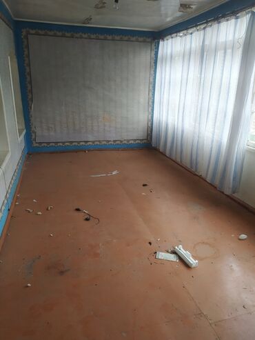 Həyət evləri və villaların satışı: 2 otaqlı, 11 kv. m, Orta təmir — 5