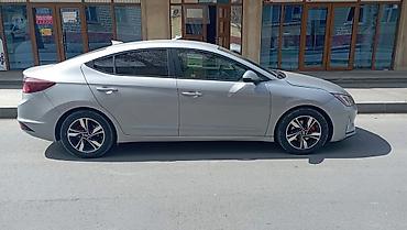 elantra 2020: Hyundai Elantra: 2 l | 2020 il Sedan — 1