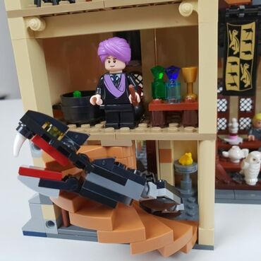 Oyuncaqlar: Uşaqlar üçün 943 hissədən ibarət iri həcmli Leqo-Kanstruktor Harry — 5