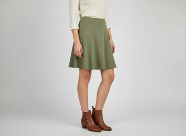stradivarius spodnie czarne z wysokim stanem: Reserved, Women`s skirt, size M