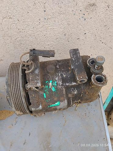 старих: Набор оригинальных запчастей для Alfa Romeo 16V Twin Spark: - — 4