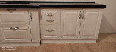 Sifarişlə mətbəx mebeli: Sifarişlə mətbəx dəsti, Taxta — 8