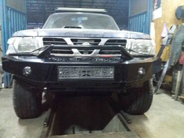 Кенгурятники и подножки: Силовой бампер Toyota, Самовывоз — 26