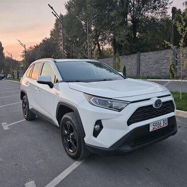 купить рендж ровер спорт: Toyota RAV4: 2021 г., 2.5 л, Автомат, Гибрид, Жол тандабас