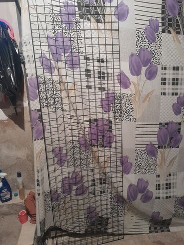 Mağaza asılqanları: Mağaza vitrin sistemi üçün asqı və profil dəsti - Divara bərkidilən — 10