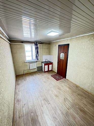 Комнаты: 12 м², Без мебели — 1
