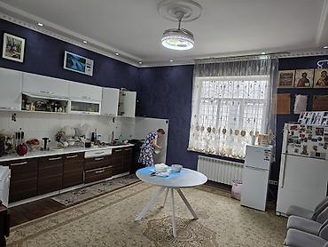 Продажа коттеджей и домов: Дом в Ала-Арче, срочно. Площадь дома: 400 м² Площадь участка: 6,25 — 3