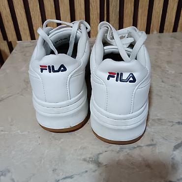 moschino papuce zenske: Fila patike – bele, platforma i gumeni đon, 39 - Brend: Fila — 5