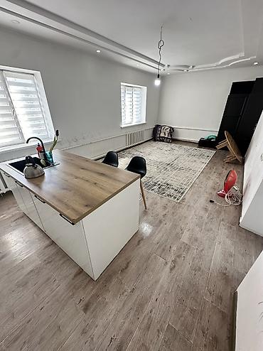 Продажа коттеджей и домов: 🔥Продается Мансардный дом🔥 🏡Район: Ак Ордо 1 ✅Участок:5 соток — 16