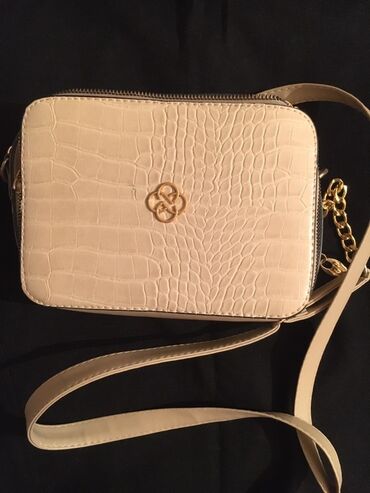 женские джинсовые рюкзаки: Zərif bej rəngli çiyin/çapraz çanta - Kroko teksturalı (timsah