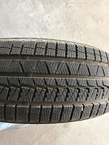 шина зимний 215 60 16: Зимняя шина 205/60 R16 - Тип: зимняя (нешипованная). - Размер: 205/60 — 4