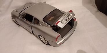 rc servo: Burago Maserati 3200 GT,Italy. Fali staklo d.fara — 2