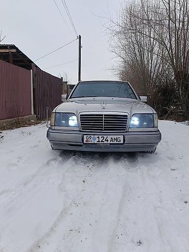 Mercedes-Benz: Mercedes-Benz W124: 1994 г., 2.2 л, Механика, Седан — 11