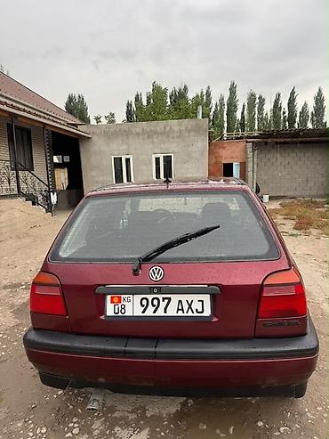 mazda 3 2007: Volkswagen Golf: 1992 г., 1.8 л, Механика, Бензин, Хэтчбэк — 1