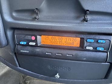 картер: Щиток приборов Mercedes-Benz 2008 г., Б/у — 1