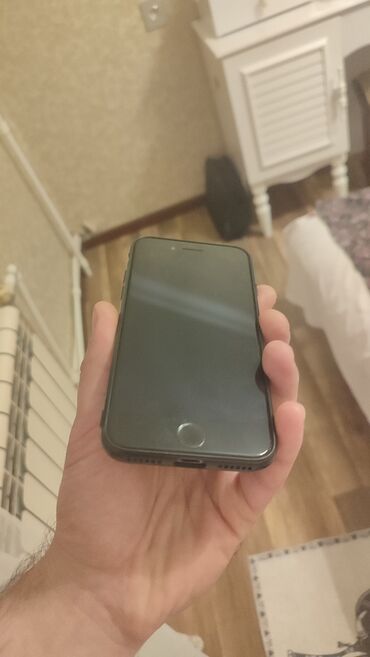 зарядка для айфона 5: IPhone 7, 128 GB, Qara, Barmaq izi