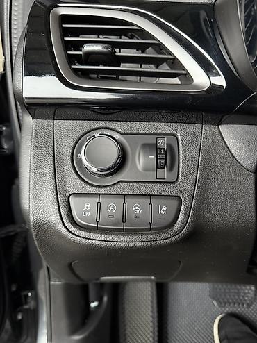 spark 2021: Chevrolet Spark: 2019 г., 1 л, Автомат, Бензин, Хэтчбэк — 7