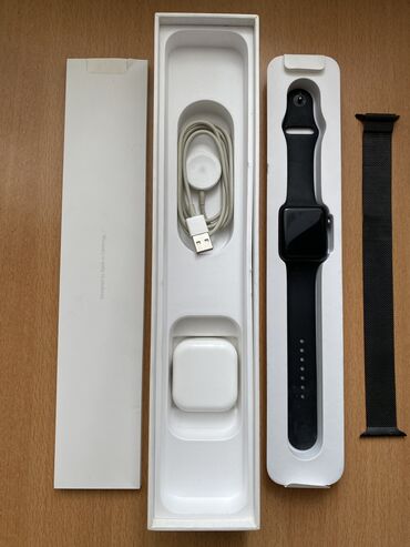 часы золотые: Apple Watch 2 42 mm комплект + металлический ремешок