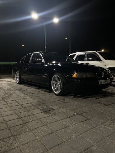 BMW: BMW 525: 2001 г., 2.5 л, Механика, Бензин, Седан