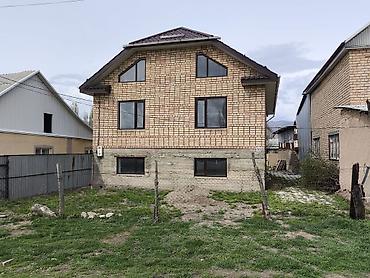 Продажа коттеджей и домов: Продается двухэтажный кирпичный дом с цокольным этажом и мансардными — 3