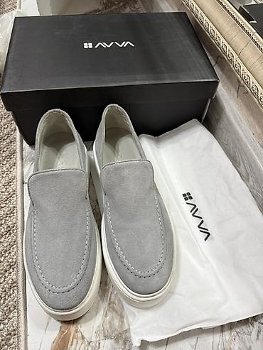 Мокасины и лоферы: Лоферы, 41.5, 42, Новый, цвет - Серый, Самовывоз, Платная доставка — 2