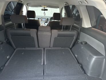 Toyota: Toyota WISH: 2003 г., 1.8 л, Автомат, Бензин, Минивэн — 4