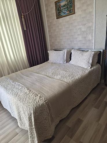 tekstil: Yataq otağı mebel dəsti Tərkibi: - 4 qapılı şkaf: ortada tam boy — 2