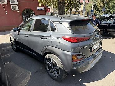 машина кона: Hyundai Kona: 2018 г., 1.6 л, Автомат, Бензин, Кроссовер — 3