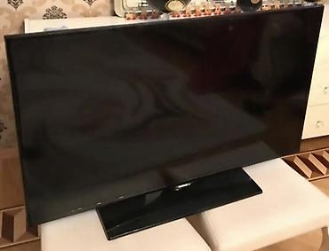 Телевизоры: Б/у Телевизор Samsung LED экран 43" FHD (1920x1080), Платная доставка — 2