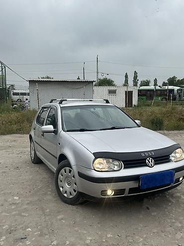 pasat b5: Volkswagen Golf: 2000 г., 2 л, Механика, Бензин, Хэтчбэк — 1