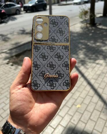 telfon kabroları: Samsung A55/A35 Guess case😍 Endirimde ✅️ elaqe nömrəsi: 0 Ünvan