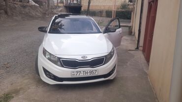 xacmaz heyet evleri: Kia Optima: 2 l | 2012 il Sedan