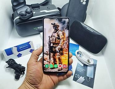 Samsung: Samsung Galaxy A72, Б/у, 256 ГБ, цвет - Черный, 2 SIM — 18