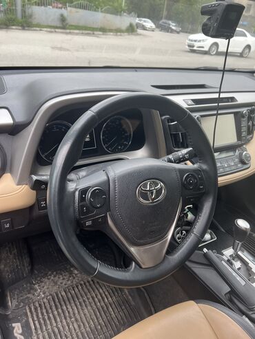 Toyota: Toyota RAV4: 2017 г., 2.5 л, Автомат, Бензин, Кроссовер — 2