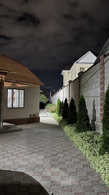 Продается!!! Дом с земельным участком. 📍 Расположение: ж/м Арча-Бешик