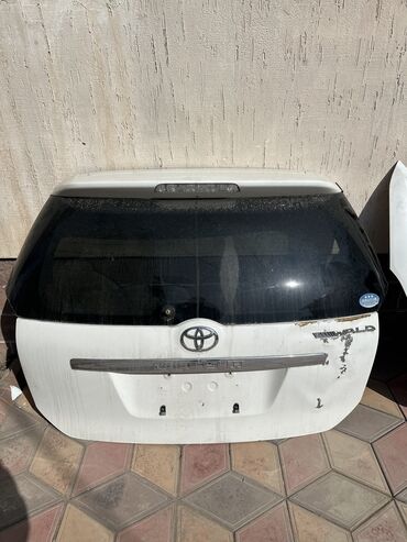 органайзер для багажника: Крышка багажника Toyota, 2004 г., Б/у