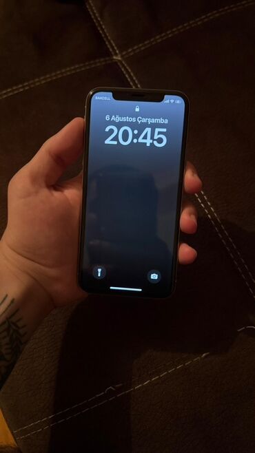Apple iPhone: IPhone X, 64 GB, Ağ, Face ID