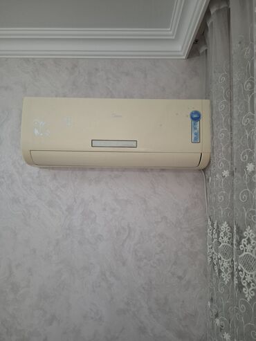 hoffman kondisioner qiymetleri: Kondisaner midea 30-35.kv.işlenmiş.sadece qazi bitib.işlek