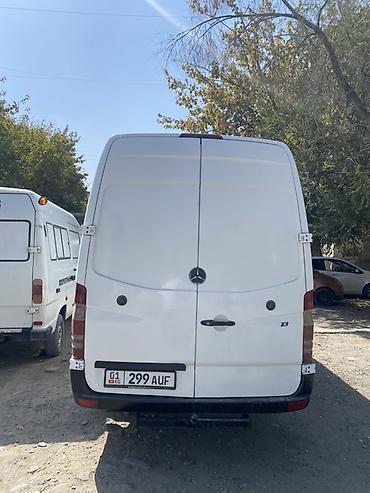бортовой спринтер самосвал: Mercedes-Benz Sprinter, белый фургон высокой и удлинённой версии — 4