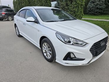 Hyundai: Hyundai Sonata: 2018 г., 2 л, Типтроник, Газ, Седан