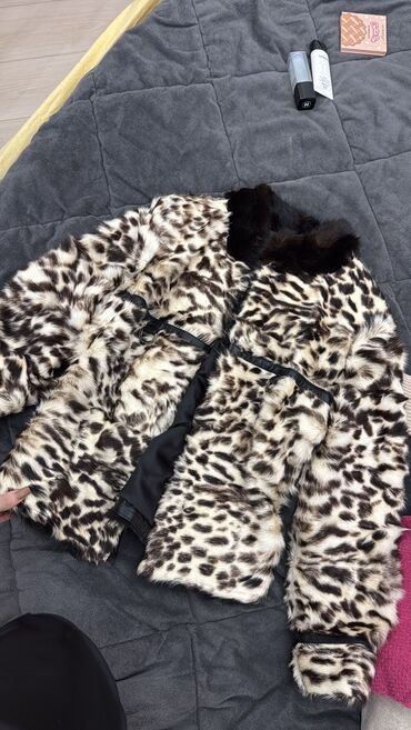 Kürklər: Her biri yeni ve ya 1 defe geyinilmis suba modeli 1:1 copy yeni,sonra — 11