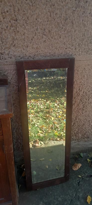 Komode: Drvene noćne komode – set od 2 komada + 2 ogledala u drvenim ramovima — 5