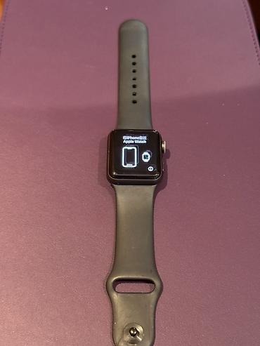 Apple Watch Series 3 – 38 mm, alüminium korpus, Ion‑X şüşə, kompozit