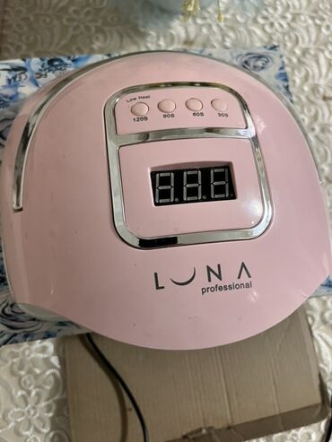 Ətriyyat: LUNA Professional UV/LED dırnaq lampası - Rəng: çəhrayı - Üst paneldə